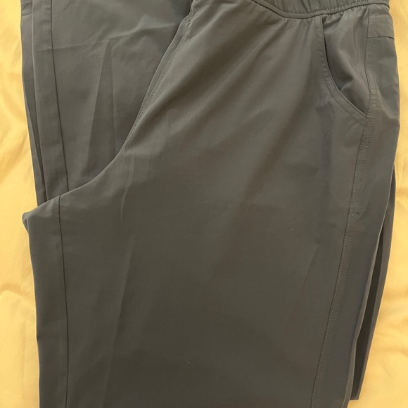 Eddie Bauer Travel pants, Fast DRY Elastic Waist with zippered pockets Sz XL - Picture 4 of 8
